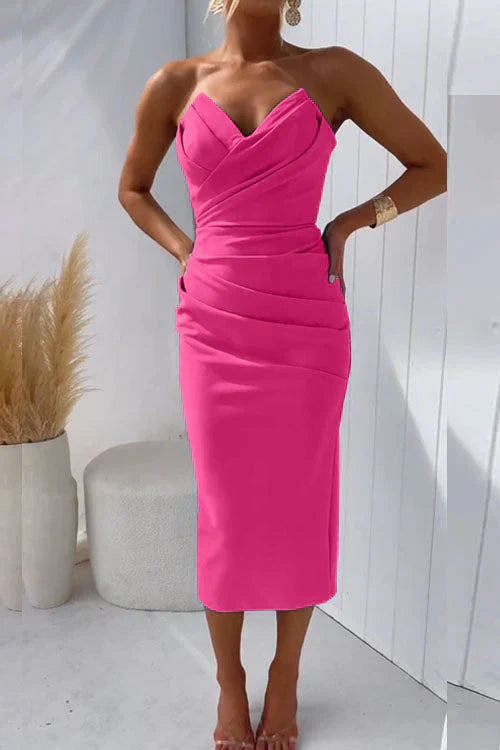Magnisia | Elegant Strapless Dress