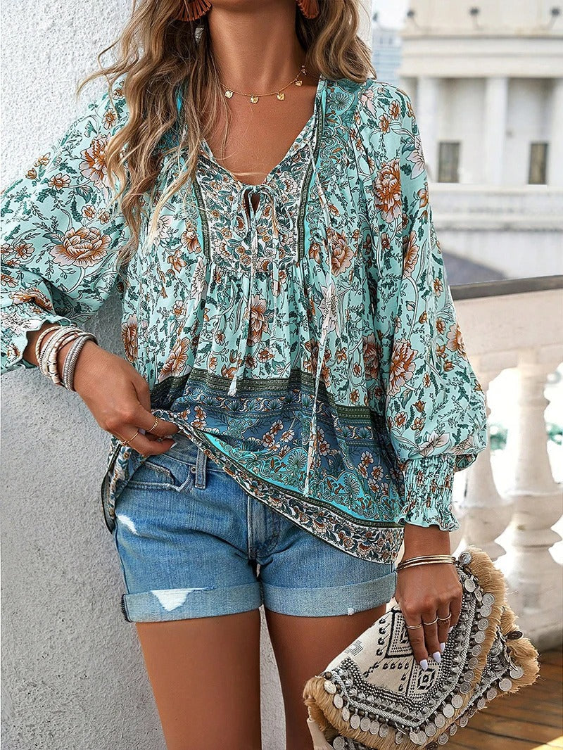Heloise | Chic Summer Floral Top