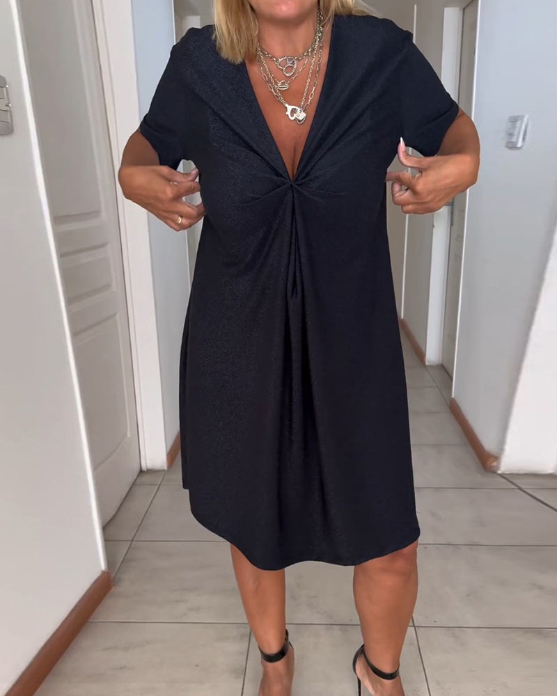 Melia | Chic V-Neck Twist Dress