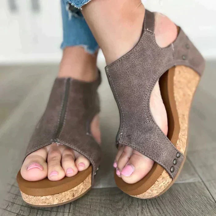 Elira | Lightweight Wedge Sandals
