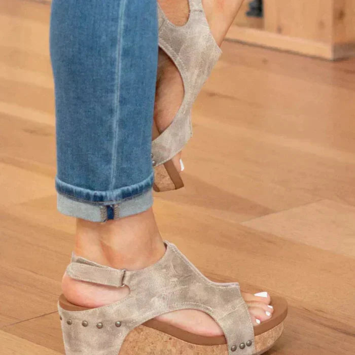 Elira | Lightweight Wedge Sandals