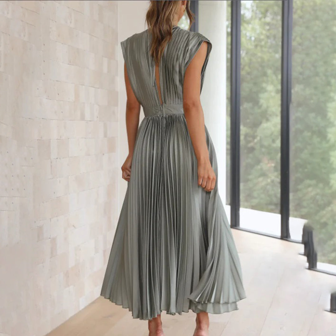 Alexia | Elegant Flowy Dress