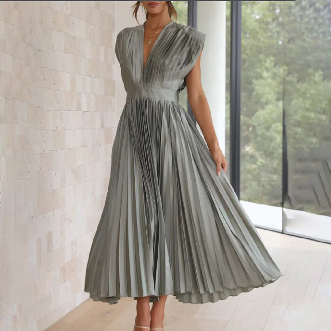 Alexia | Elegant Flowy Dress