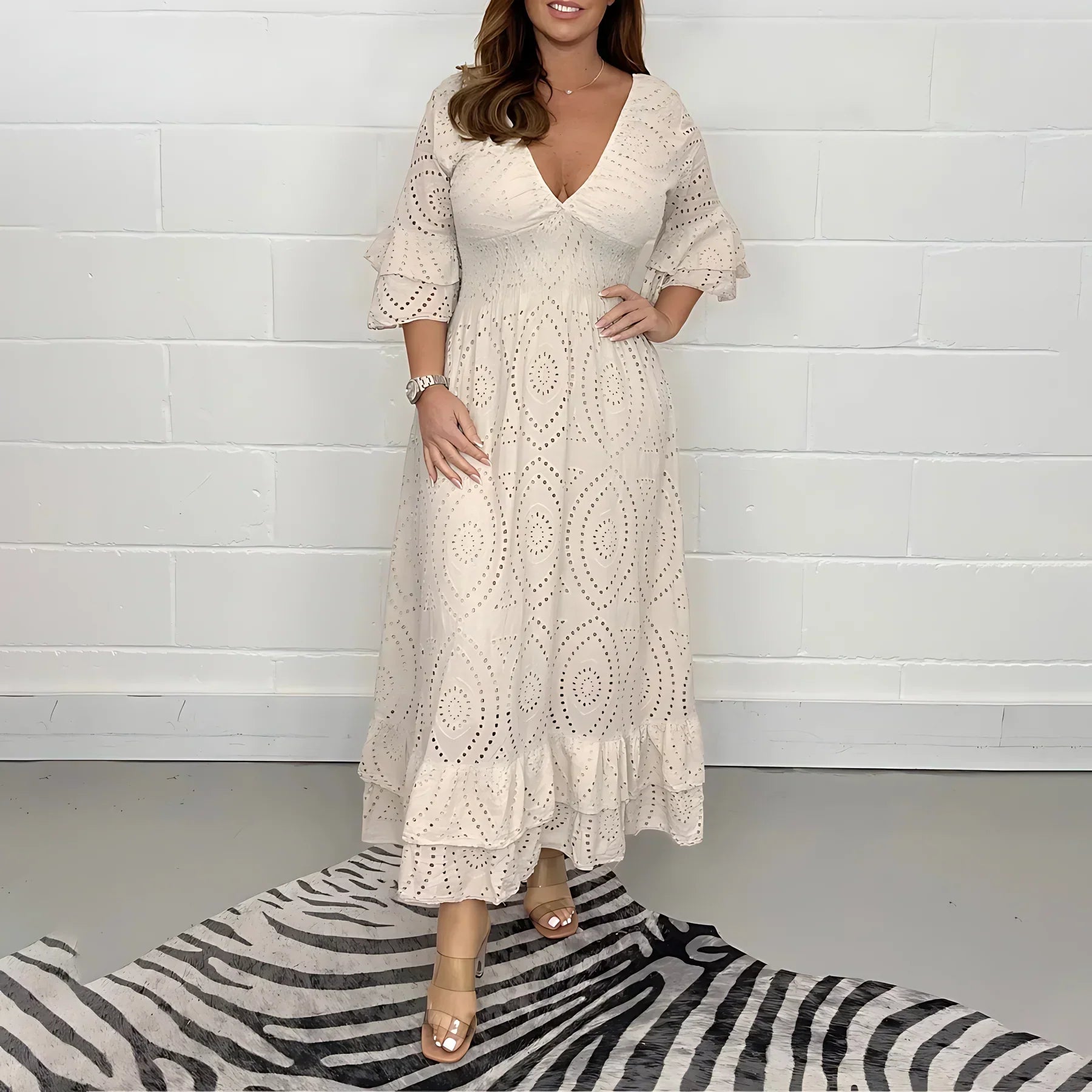 Cristin |  Luxe Silhouette Dress ( Almost sold out )