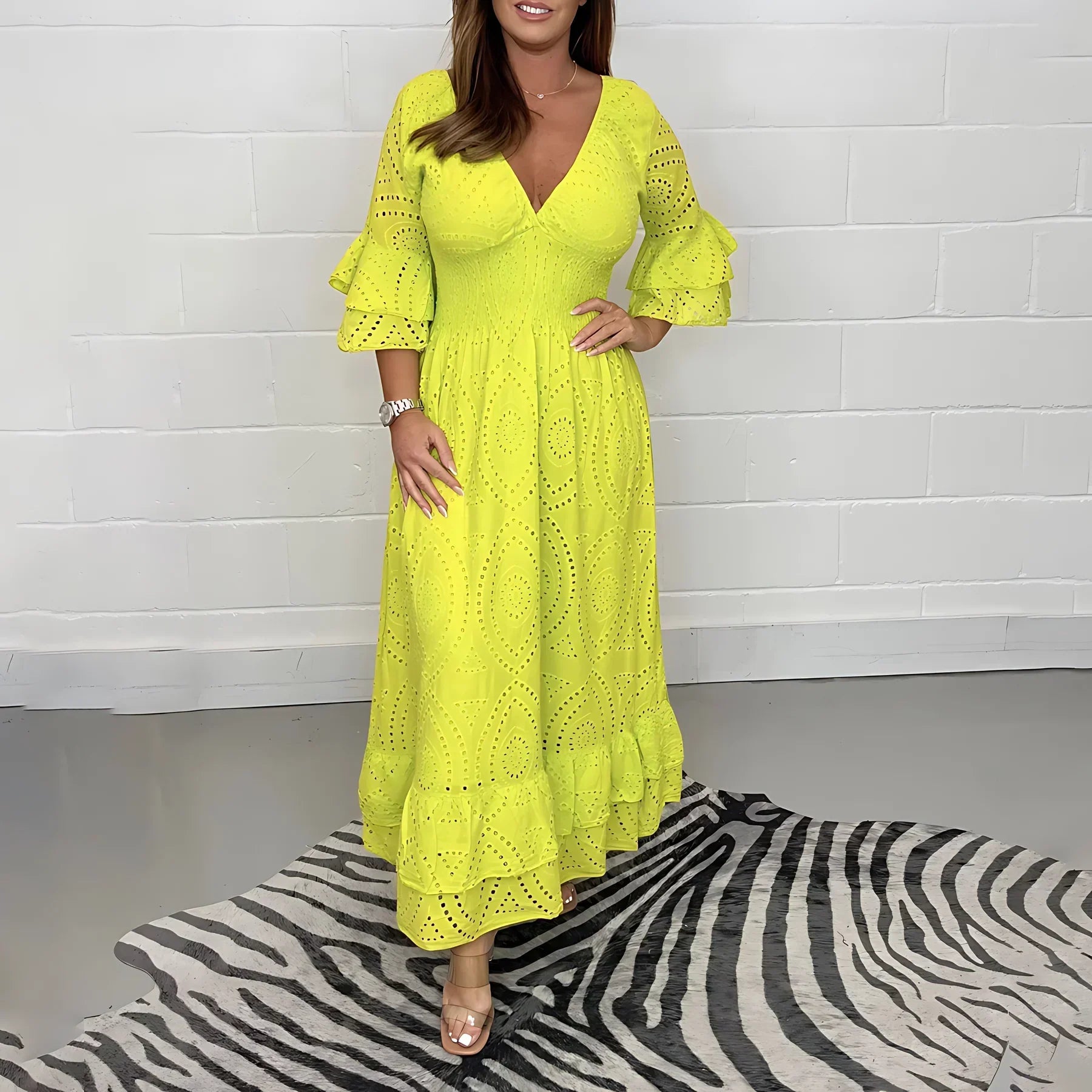 Cristin |  Luxe Silhouette Dress ( Almost sold out )